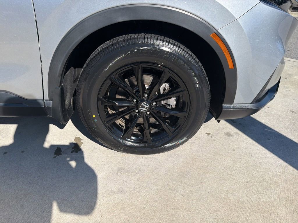 Used 2023 Honda CR-V Sport image 11