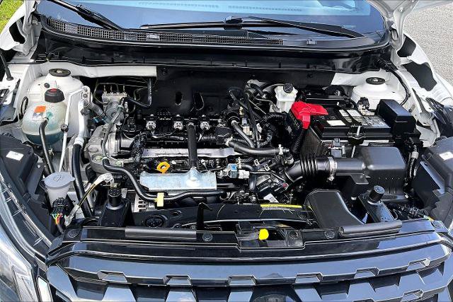 Used 2023 Nissan Kicks SR w/ SR Premium Package FWD image 10