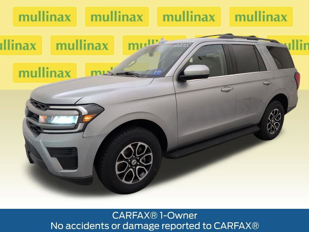 Certified 2024 Ford Expedition XLT image 11