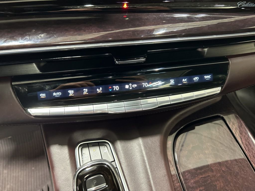 Used 2021 Cadillac Escalade Sport Platinum w/ LPO, ONYX Package image 26