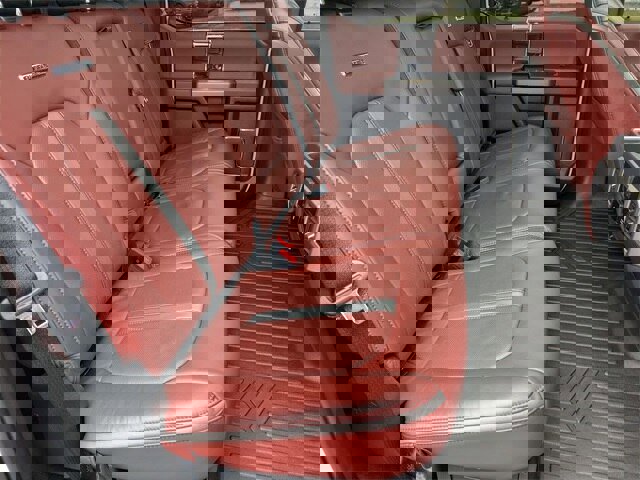 Certified 2022 Ford F250 Platinum w/ FX4 Off-Road Package image 20