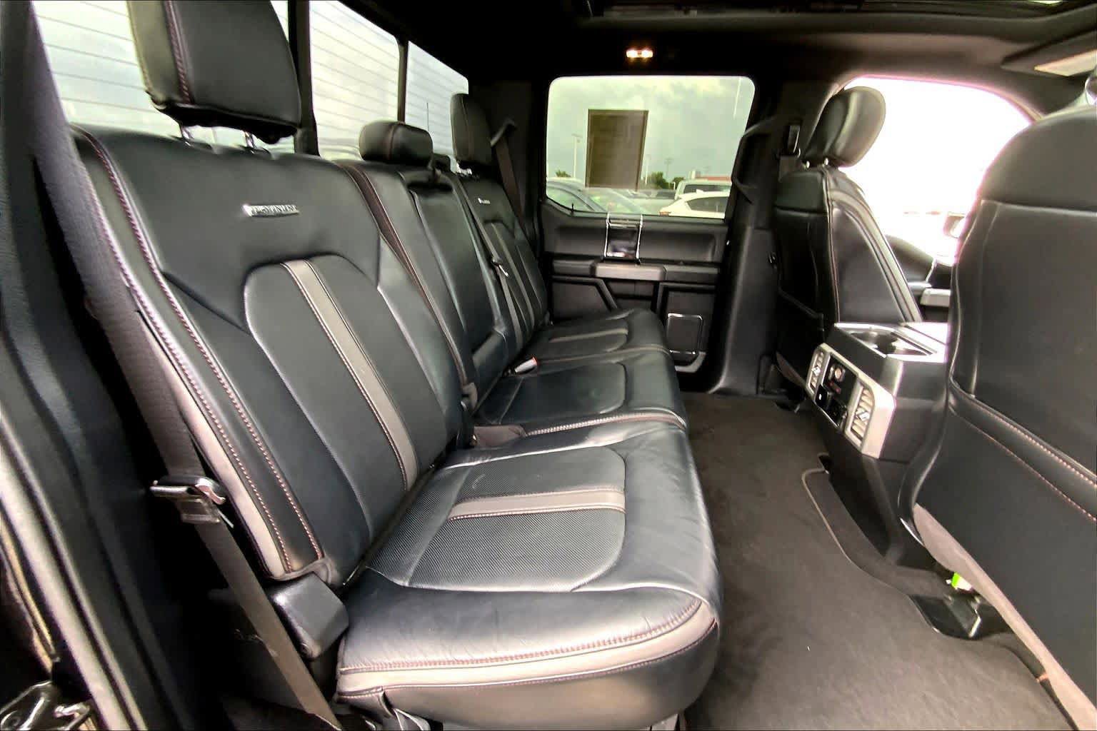 Certified 2020 Ford F450 Platinum w/ FX4 Off-Road Package AWD/4WD image 18