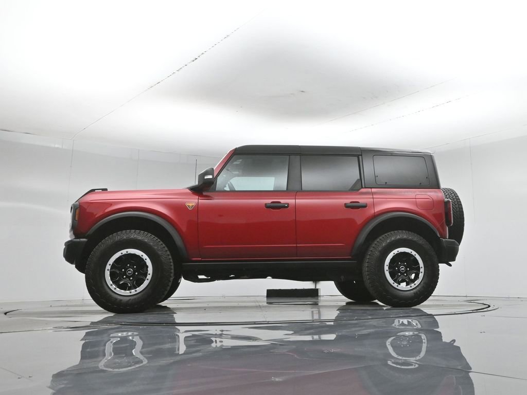 Certified 2025 Ford Bronco Badlands AWD/4WD image 6