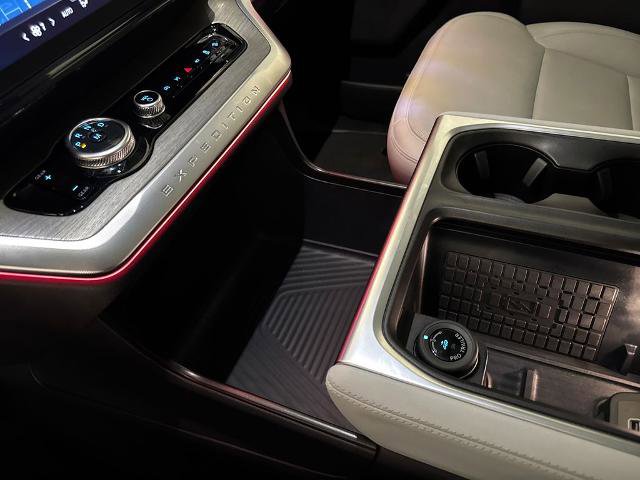 Certified 2025 Ford Expedition Max Platinum AWD/4WD image 33