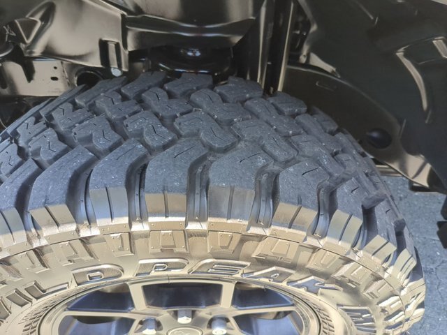 Used 2024 Jeep Wrangler Unlimited Sport AWD/4WD image 12