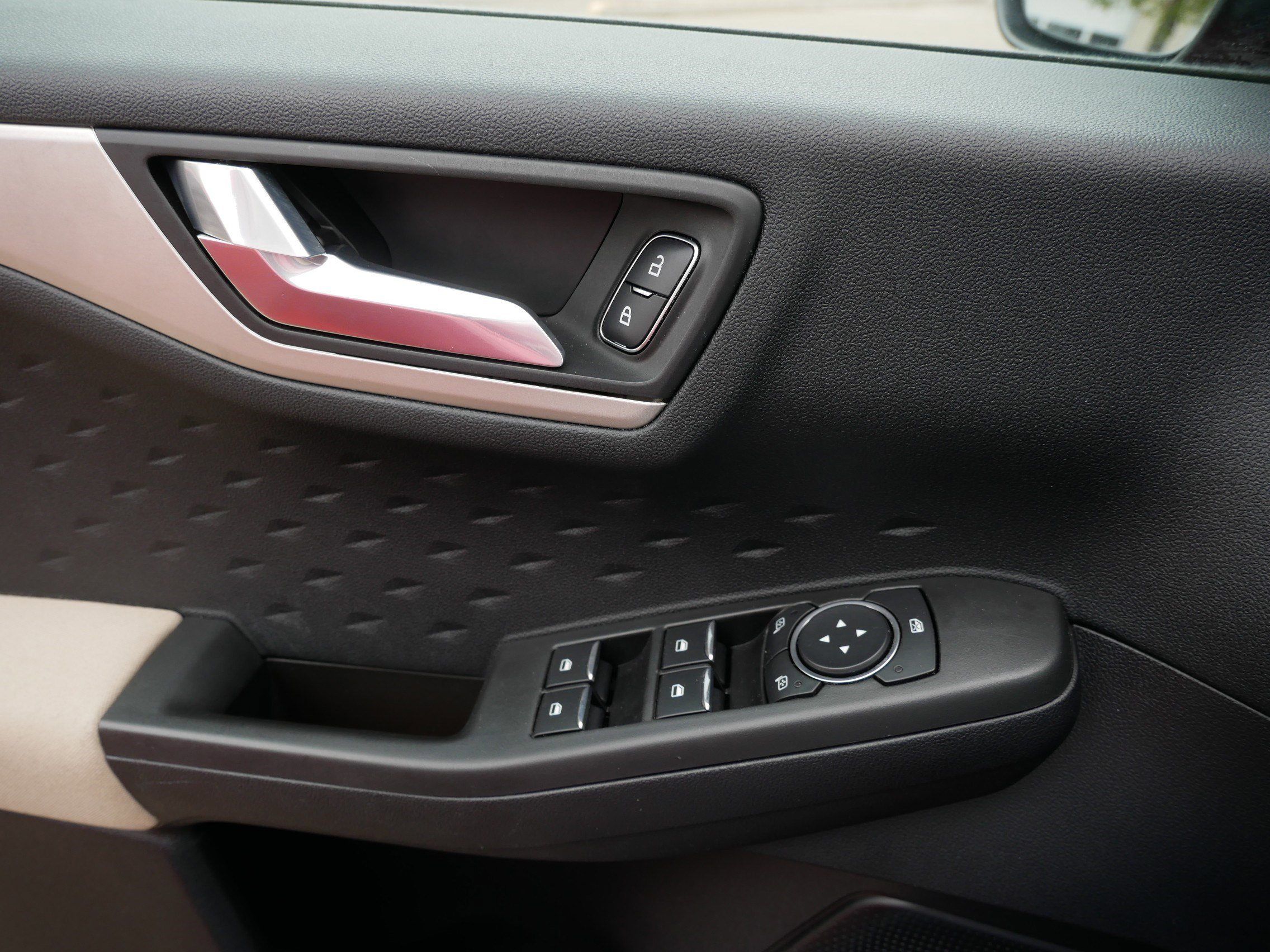 Certified 2020 Ford Escape SE AWD/4WD image 27