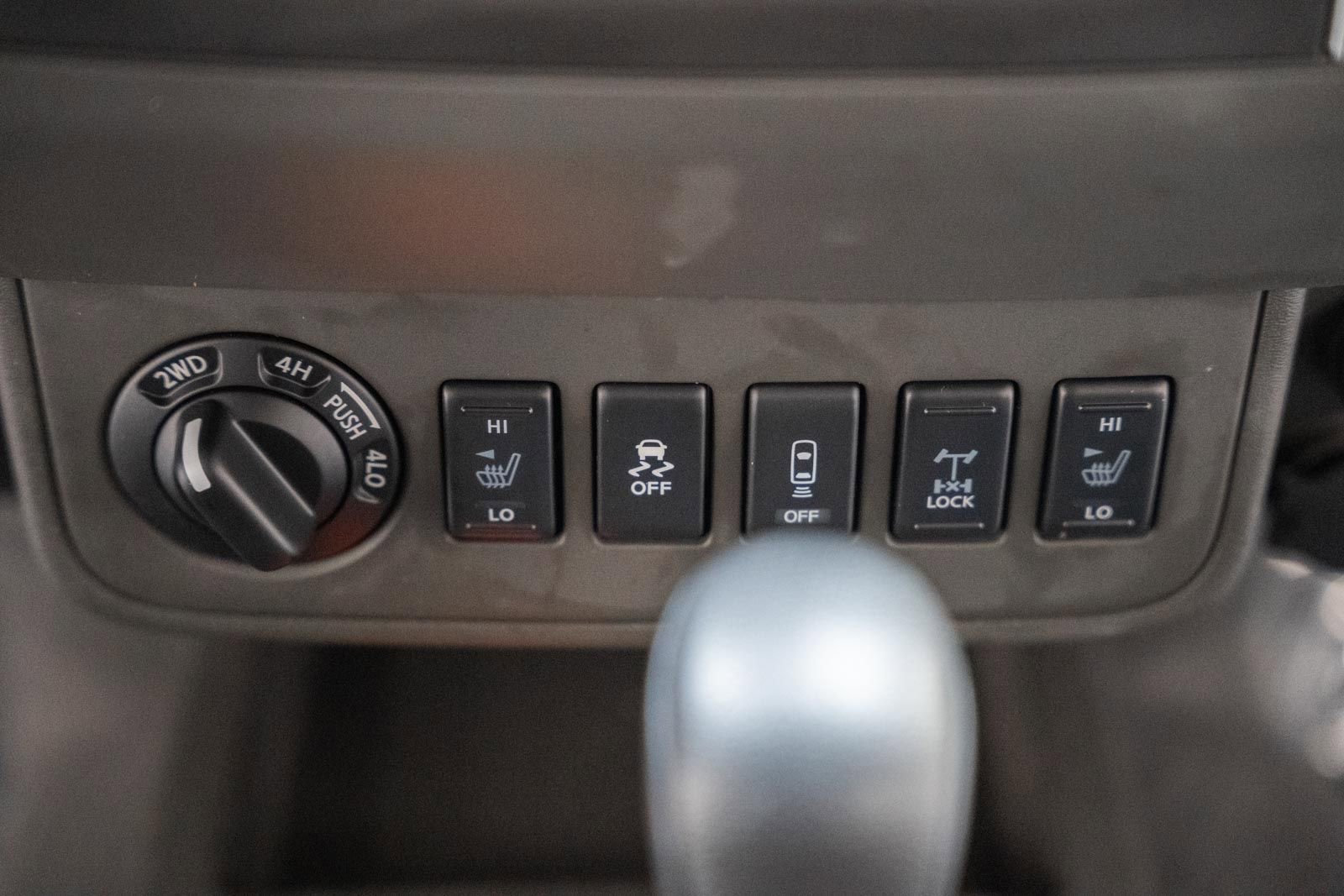 Used 2021 Nissan Frontier PRO-4X w/ Pro-4x Utility Package AWD/4WD image 31