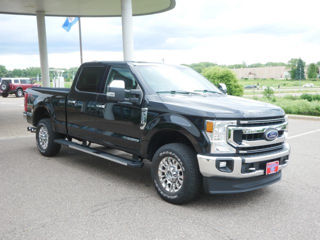 Certified 2020 Ford F350 XLT w/ XLT Premium Package AWD/4WD image 3