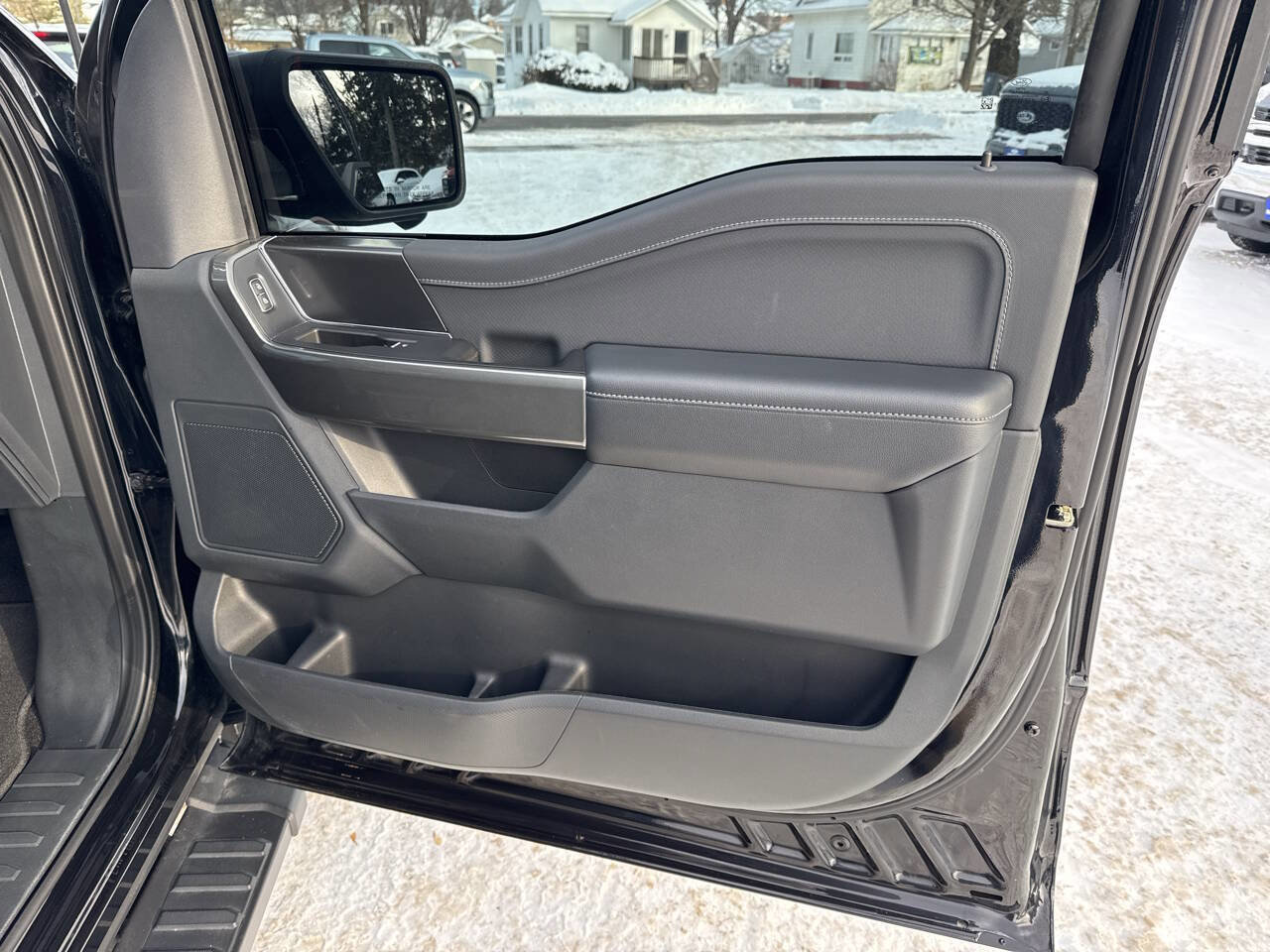 Certified 2022 Ford F150 XLT w/ Equipment Group 302A High image 14