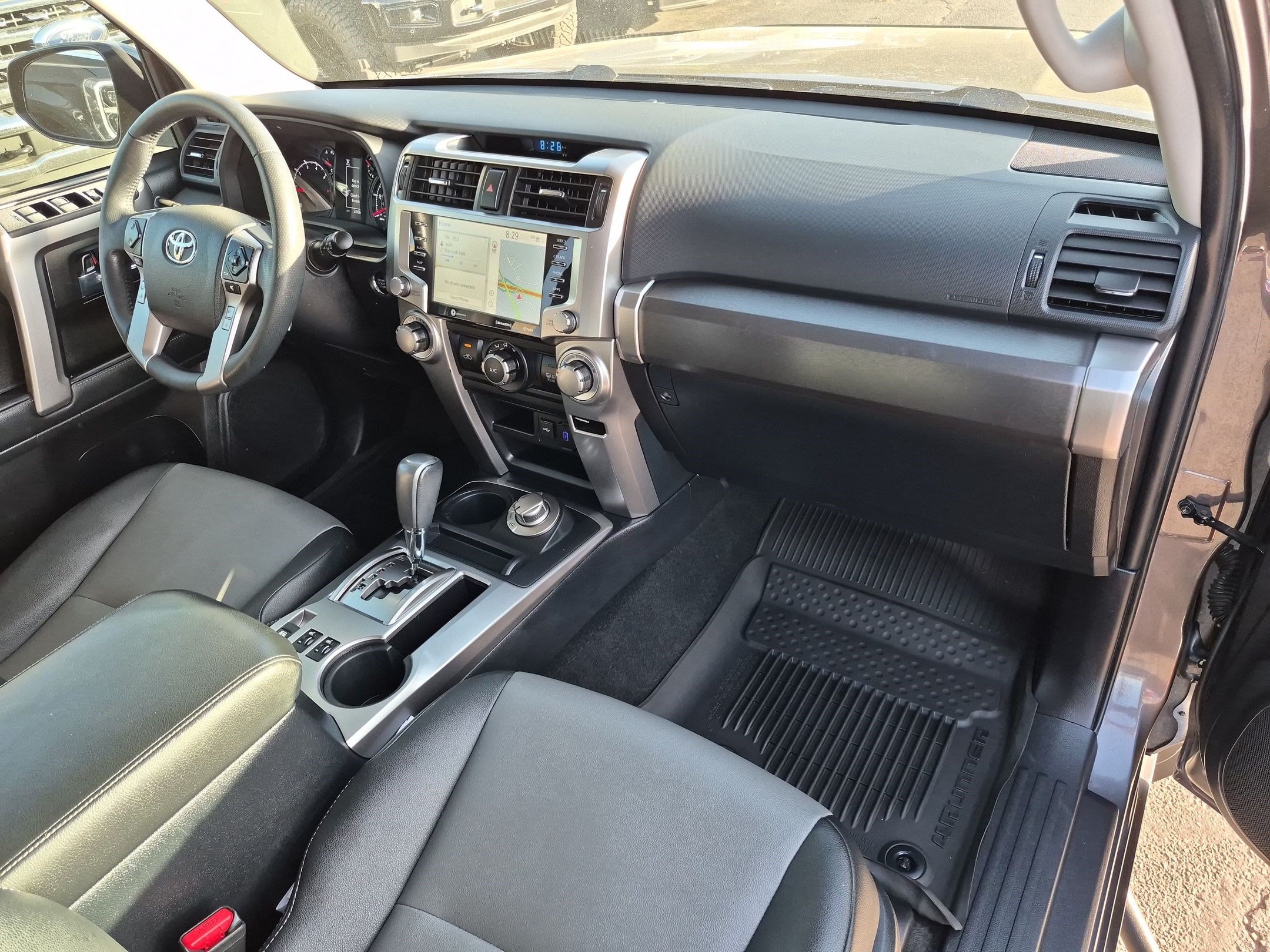 Used 2021 Toyota 4Runner SR5 Premium w/ Moonroof Package AWD/4WD image 36