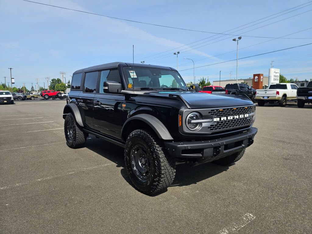 Certified 2024 Ford Bronco Badlands AWD/4WD image 4