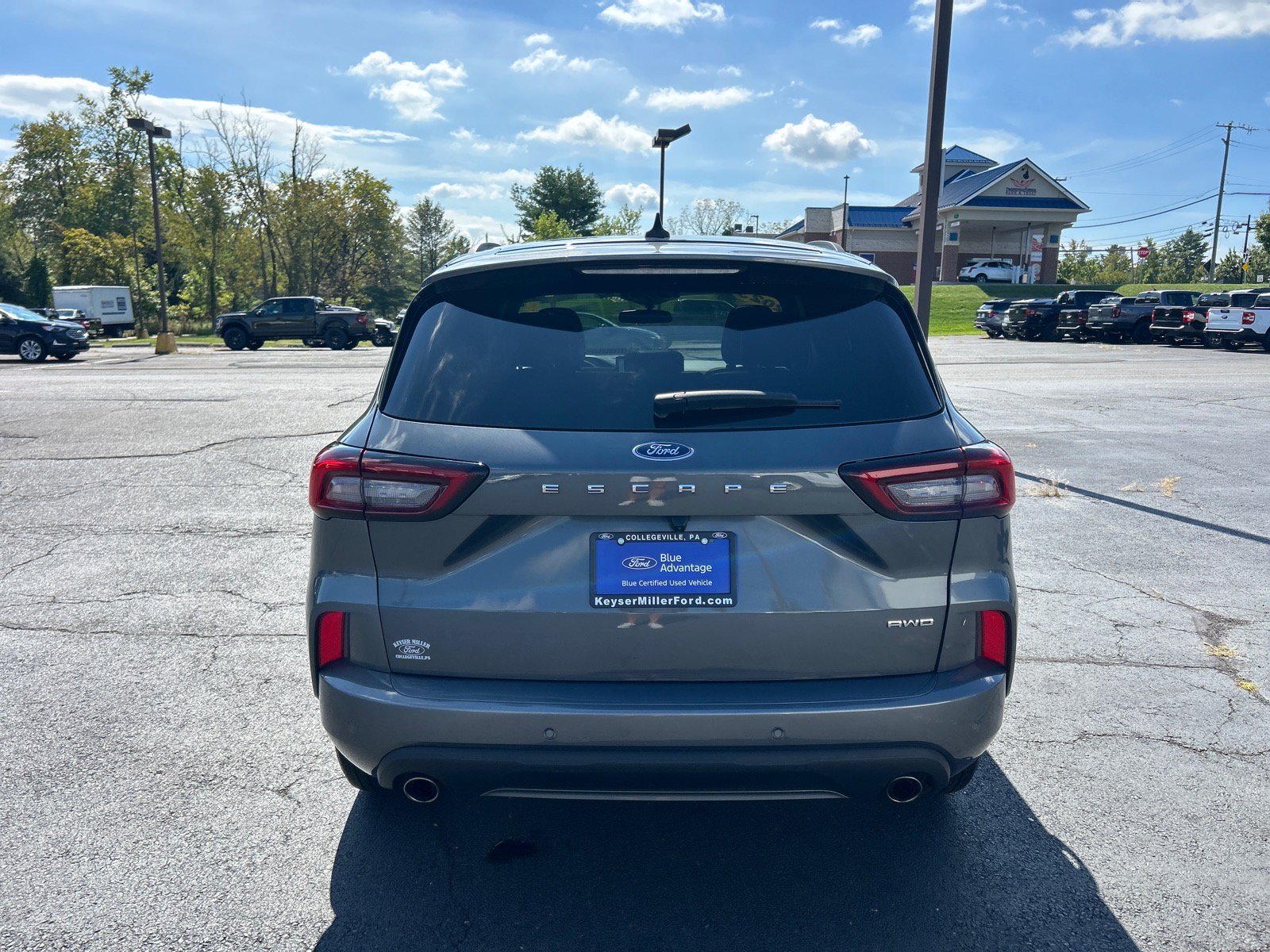 Certified 2023 Ford Escape ST-Line AWD/4WD image 12