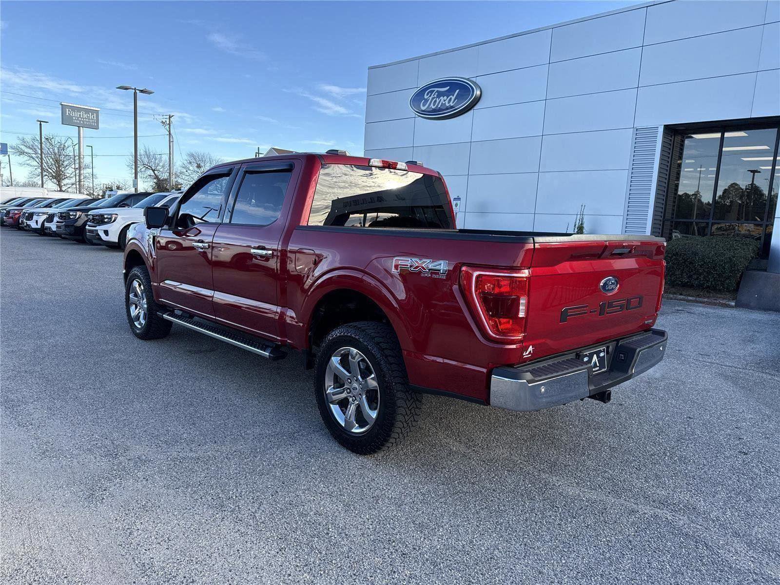 Certified 2022 Ford F150 XLT w/ Equipment Group 302A High image 24