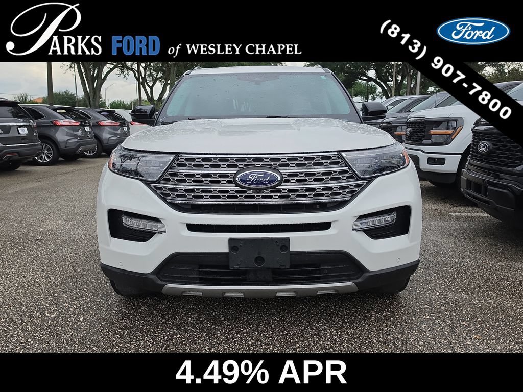 Certified 2024 Ford Explorer Limited w/ Equipment Group 301A RWD image 3