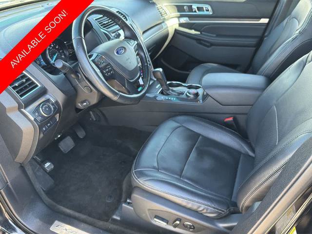 Certified 2017 Ford Explorer Limited w/ Equipment Group 301A AWD/4WD image 10