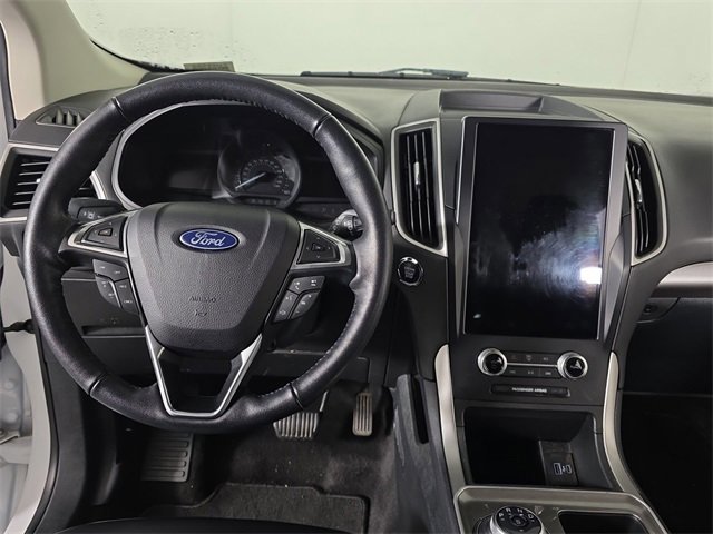 Certified 2024 Ford Edge SEL image 9