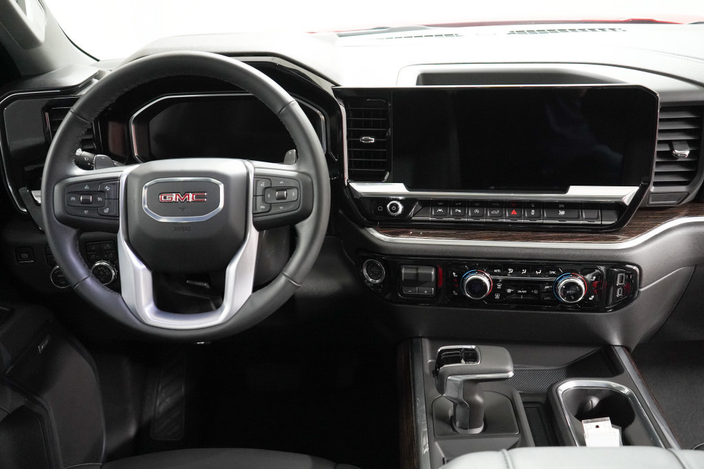 Used 2026 GMC Sierra 1500 Elevation w/ Elevation Premium Package AWD/4WD image 13