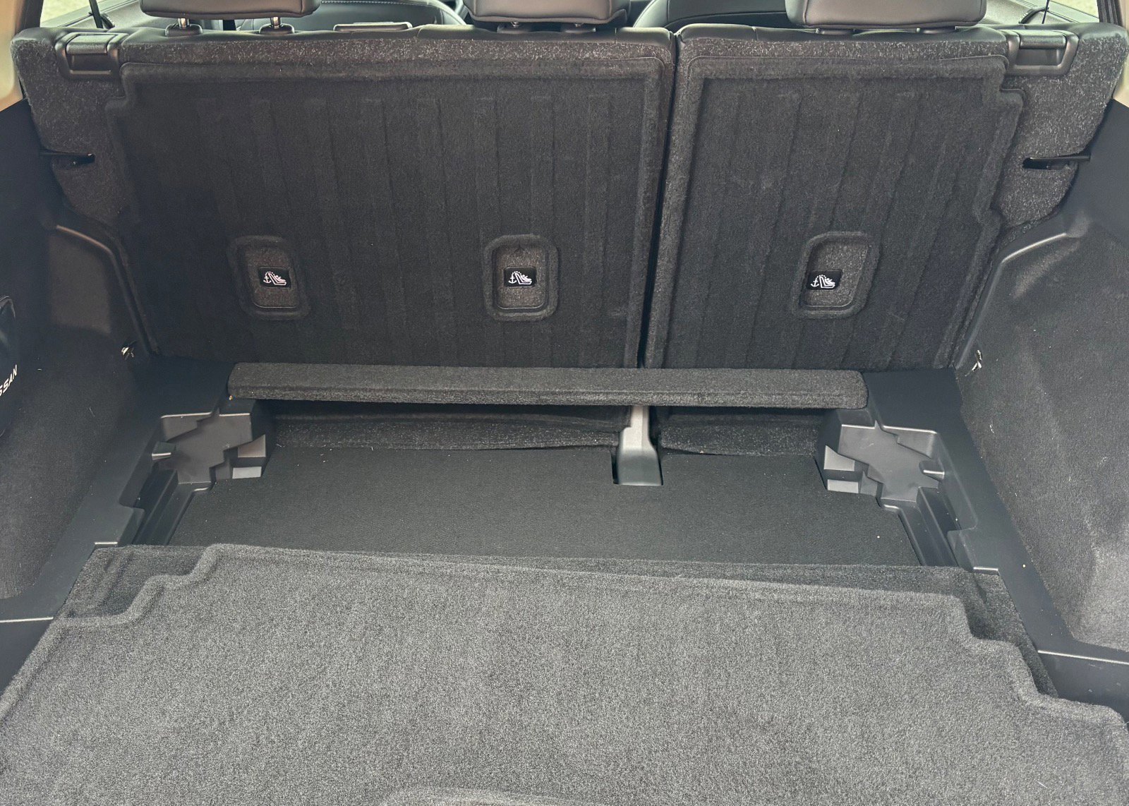 Used 2023 Nissan Rogue SL w/ SL Premium Package image 11