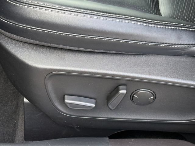 Certified 2023 Ford Escape Platinum AWD/4WD image 7