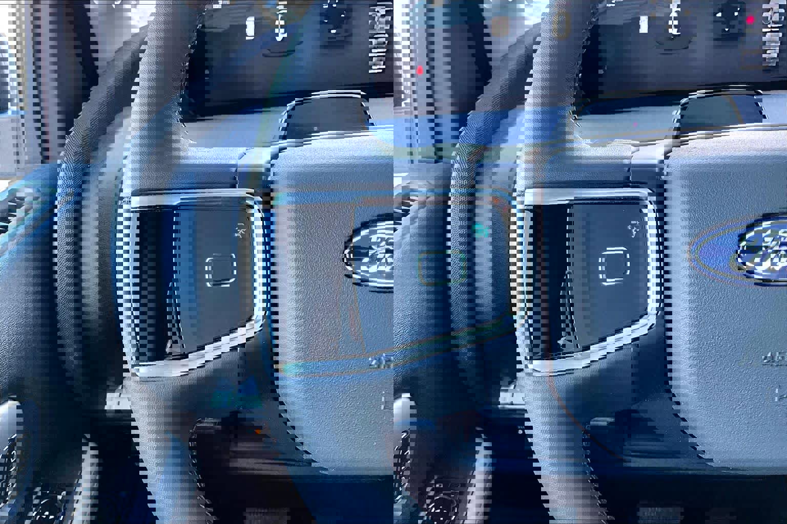 Certified 2025 Ford Expedition Max Active image 25