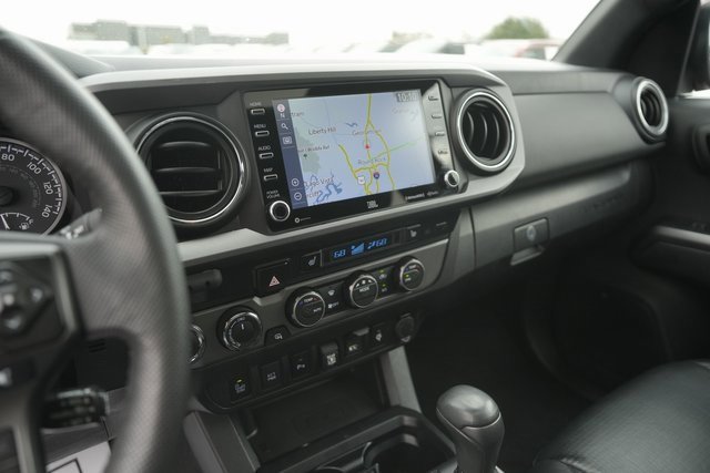 Used 2021 Toyota Tacoma TRD Off-Road image 26