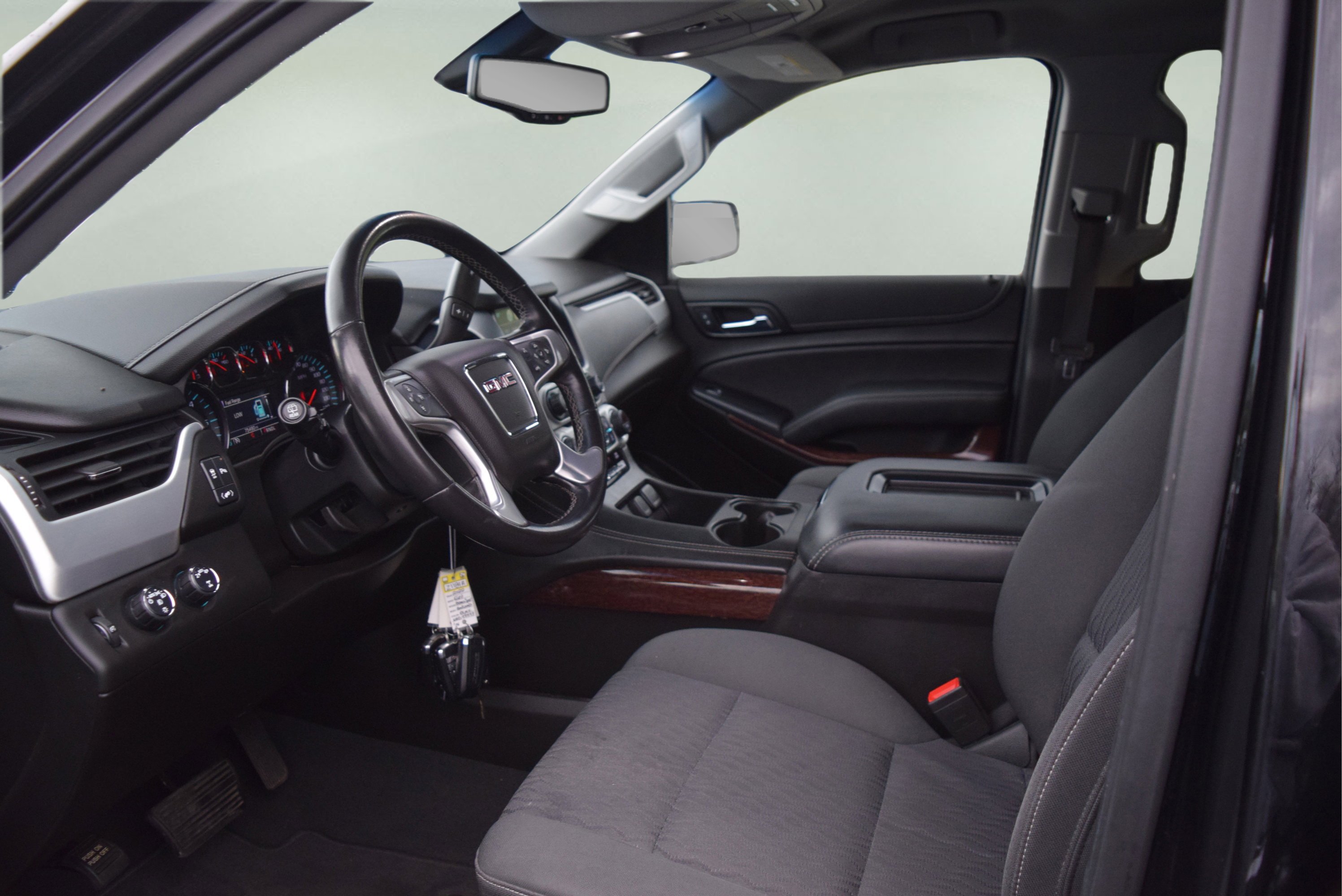 Used 2019 GMC Yukon XL SLE w/ SLE Value Package AWD/4WD image 12