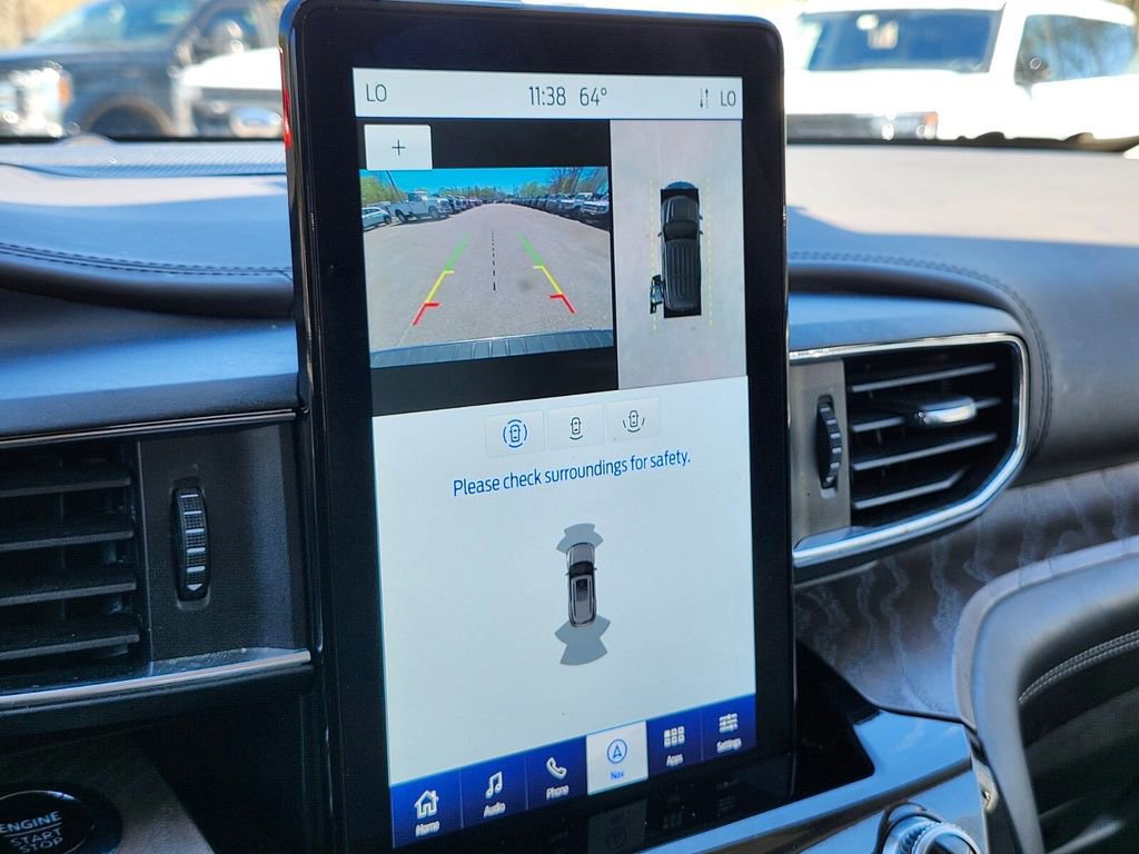 Certified 2022 Ford Explorer Platinum w/ Equipment Group 601A AWD/4WD image 24