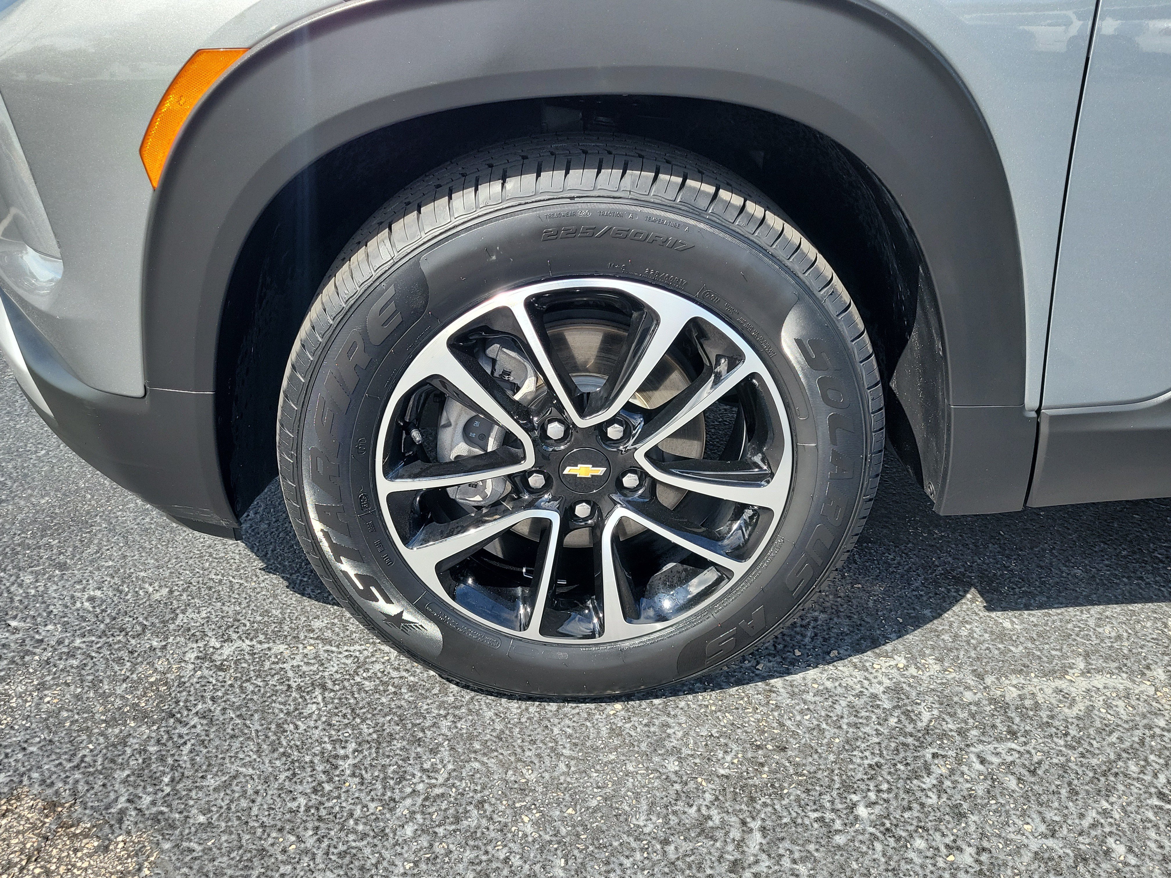 Used 2024 Chevrolet TrailBlazer LT FWD image 5
