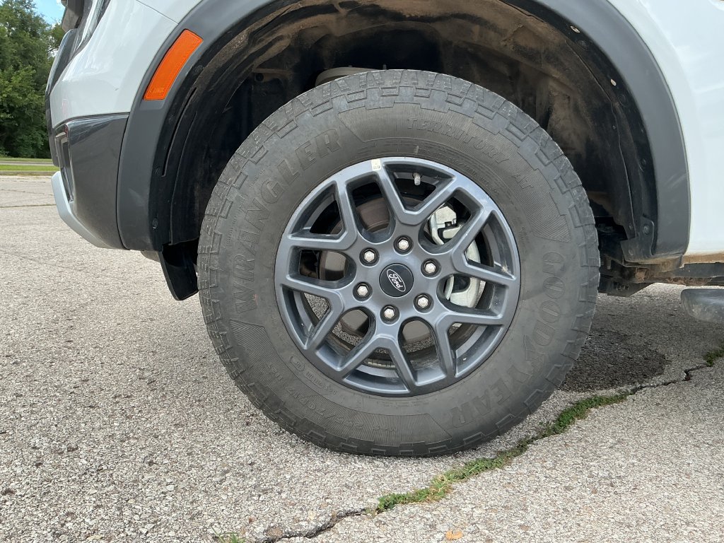 Certified 2025 Ford Ranger XLT w/ FX4 Off-Road Package AWD/4WD image 9