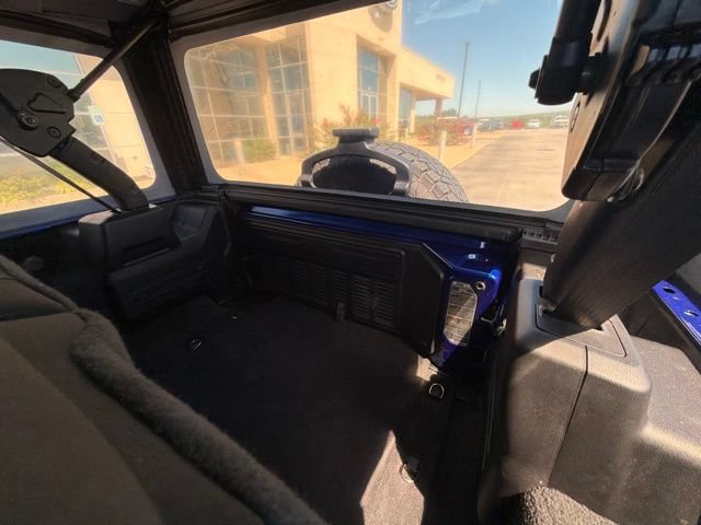Used 2020 Jeep Wrangler Unlimited Sahara AWD/4WD image 15