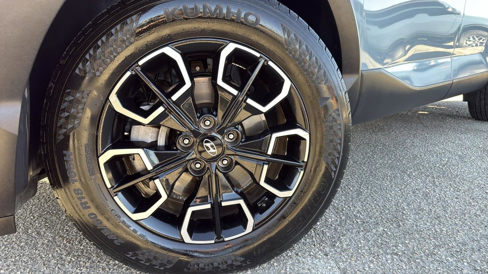 Used 2023 Hyundai Santa Cruz SEL w/ Activity Package image 9