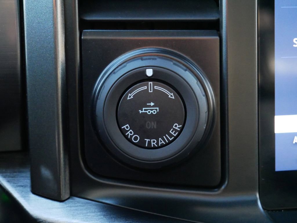 Certified 2023 Ford F150 Lariat w/ Equipment Group 502A High image 26