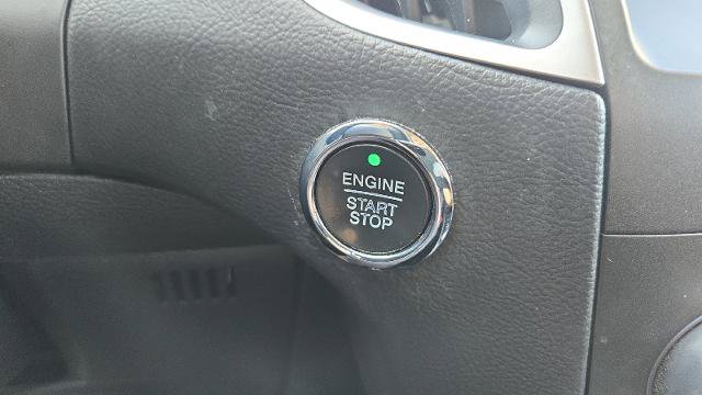 Certified 2020 Ford Edge SEL w/ Cold Weather Package FWD image 29