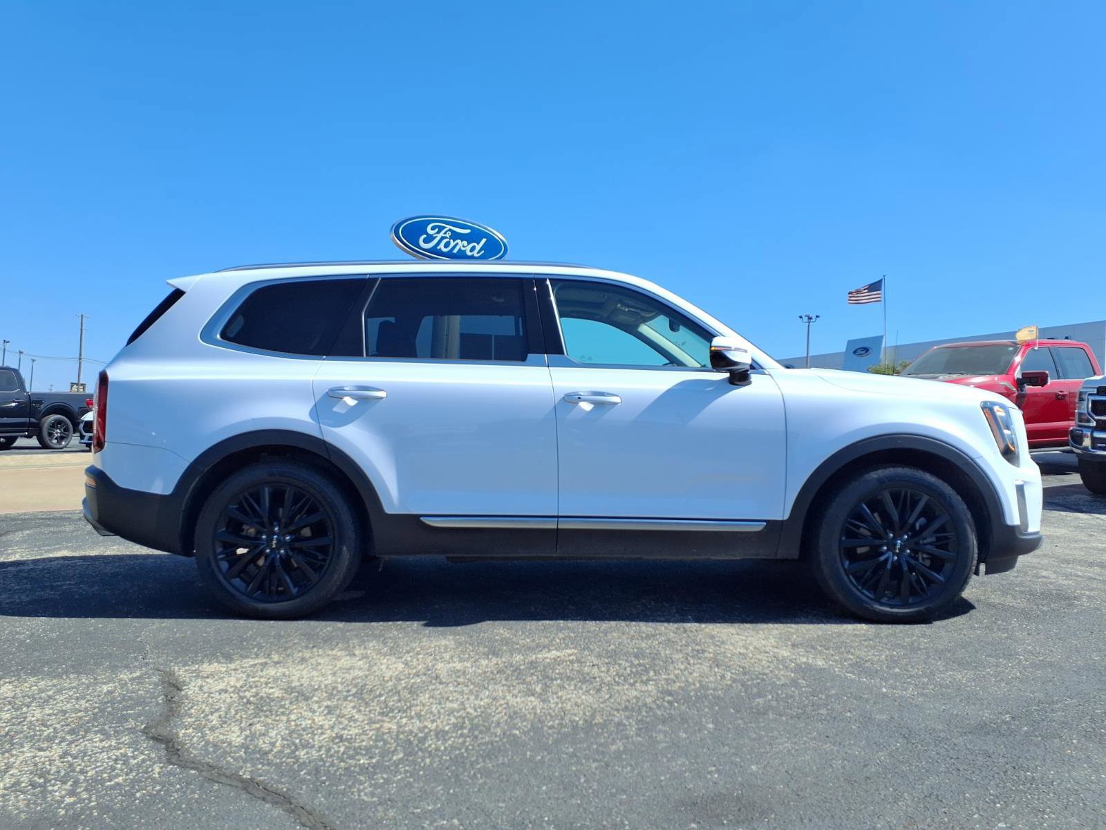 Used 2022 Kia Telluride SX image 2