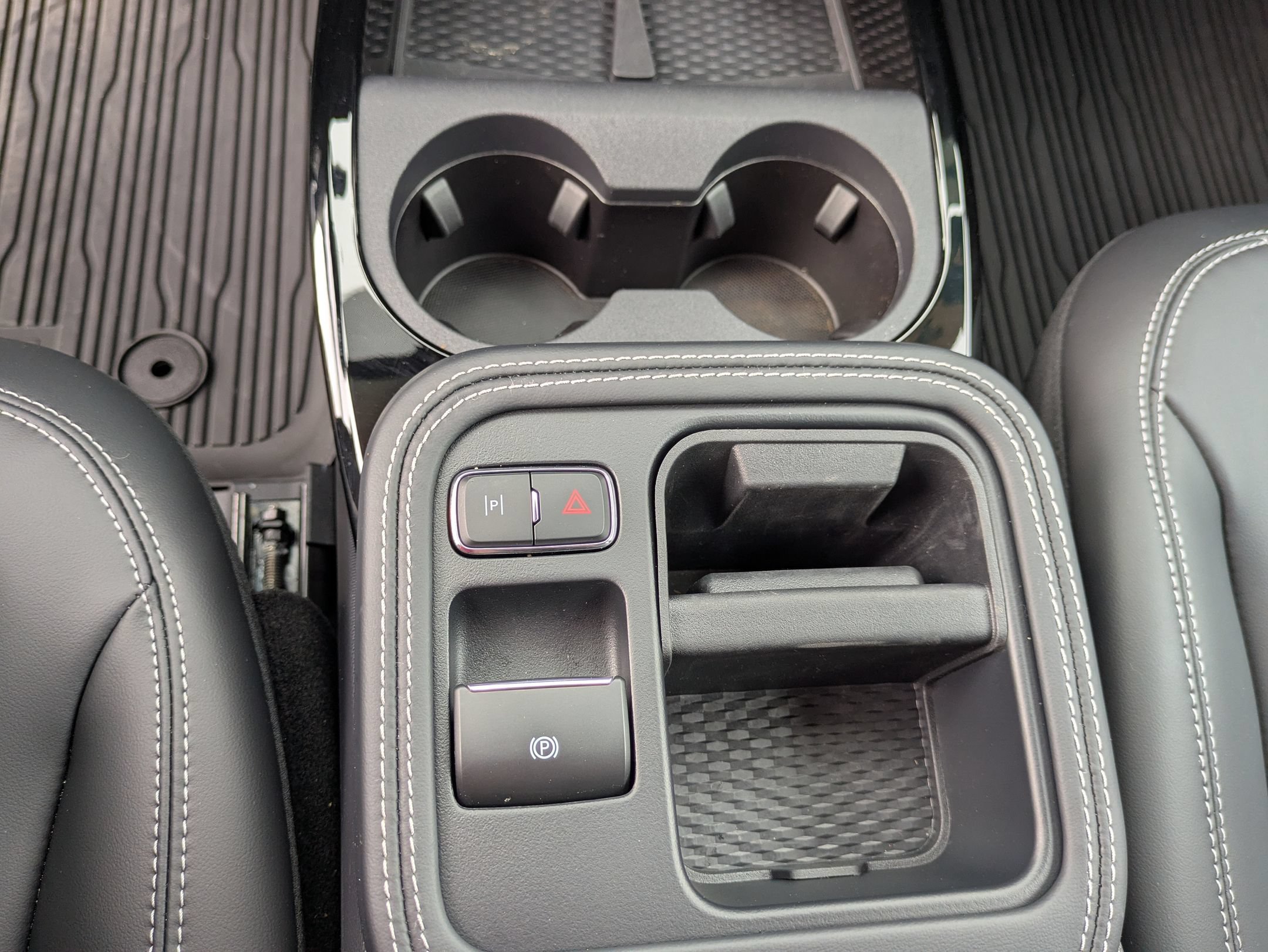 Certified 2025 Ford Mustang Mach-E Select w/ Comfort Package Lite RWD image 25