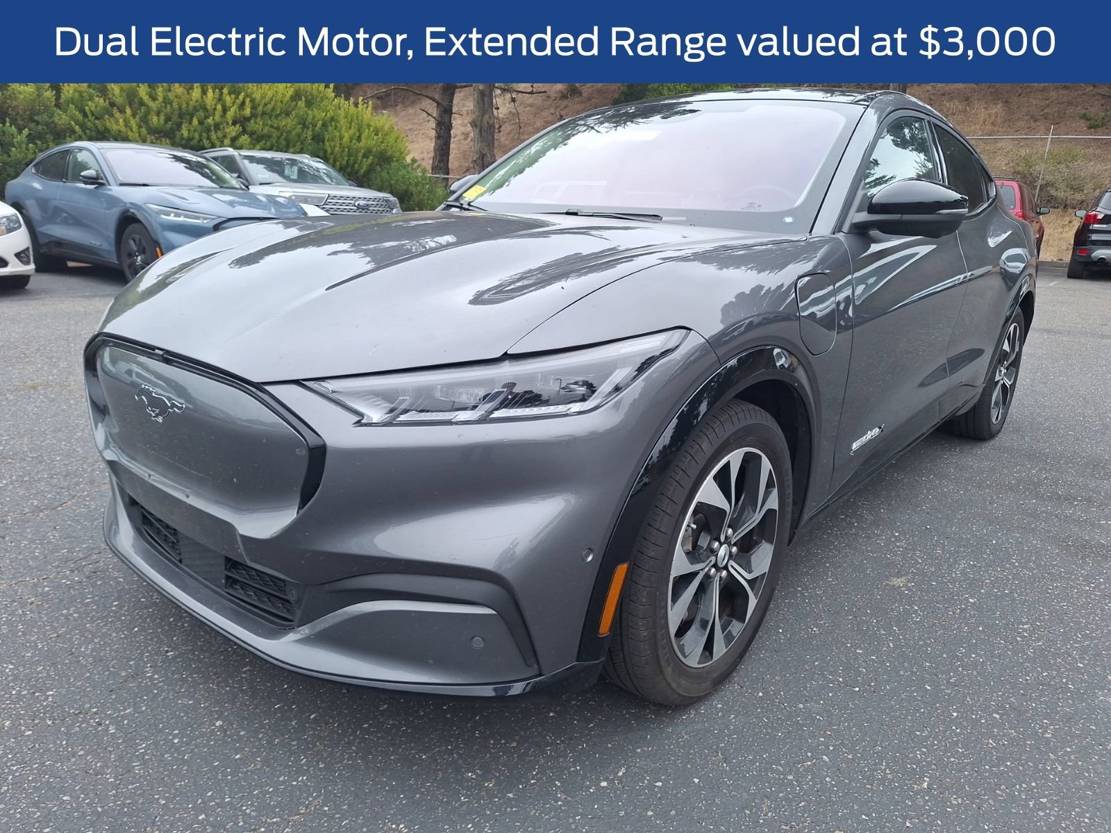 Certified 2023 Ford Mustang Mach-E Premium AWD/4WD image 4