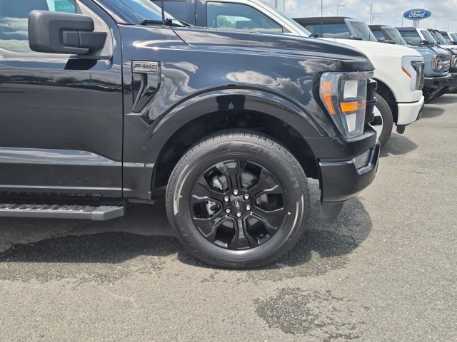 Certified 2023 Ford F150 XLT w/ XLT Black Appearance Package AWD/4WD image 11