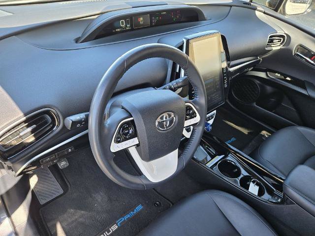 Used 2018 Toyota Prius Prime Premium w/ Carpet Mat Package FWD image 11