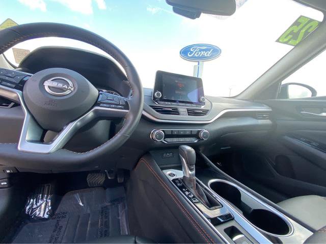 Used 2025 Nissan Altima 2.5 SR AWD/4WD image 18