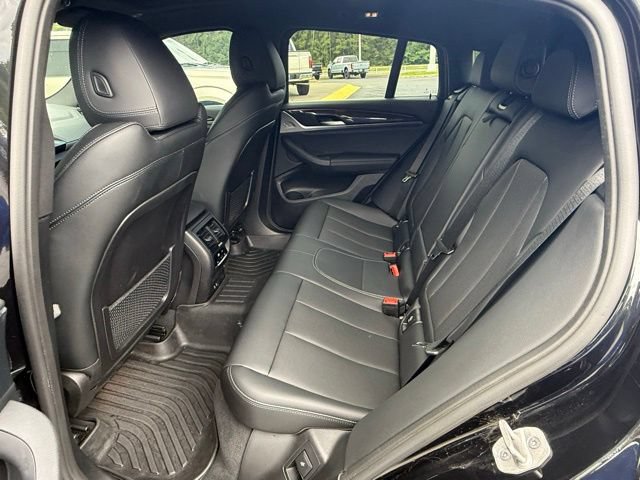 Used 2024 BMW X4 xDrive30i AWD/4WD image 14