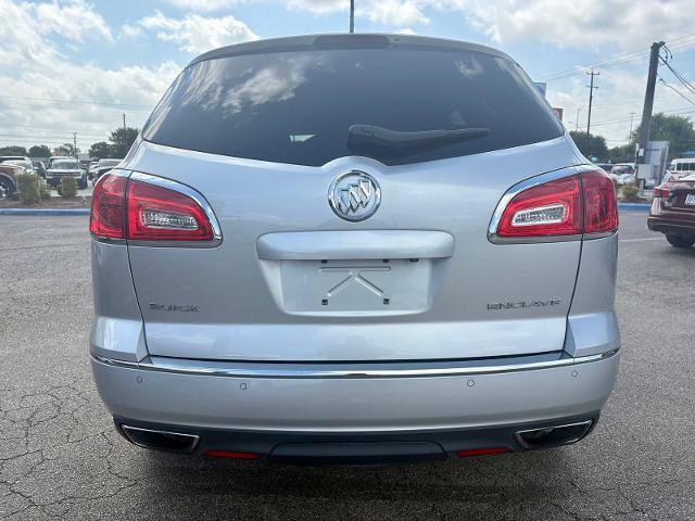 Used 2017 Buick Enclave Premium w/ Experience Buick Package FWD image 6