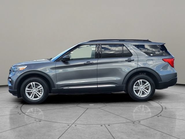 Certified 2023 Ford Explorer XLT w/ Equipment Group 202A AWD/4WD image 9