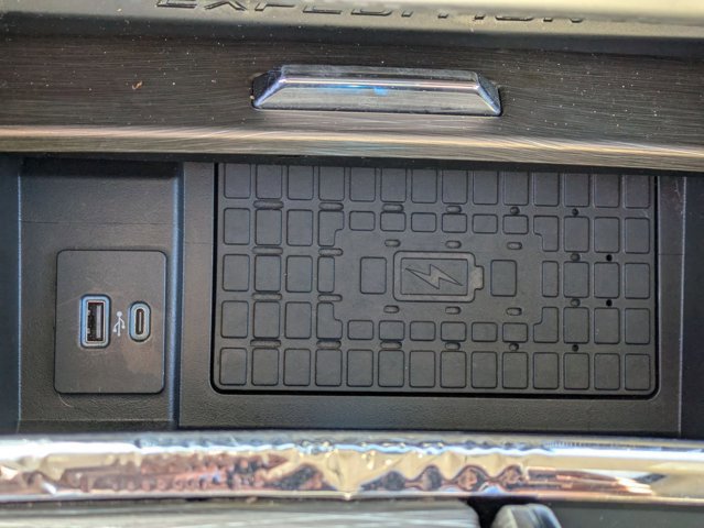 Certified 2023 Ford Expedition Max Limited AWD/4WD image 34