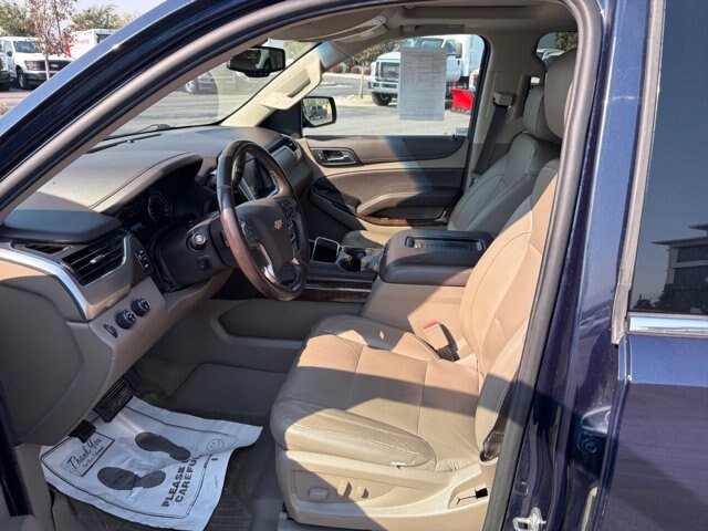 Used 2017 Chevrolet Suburban LT AWD/4WD image 13