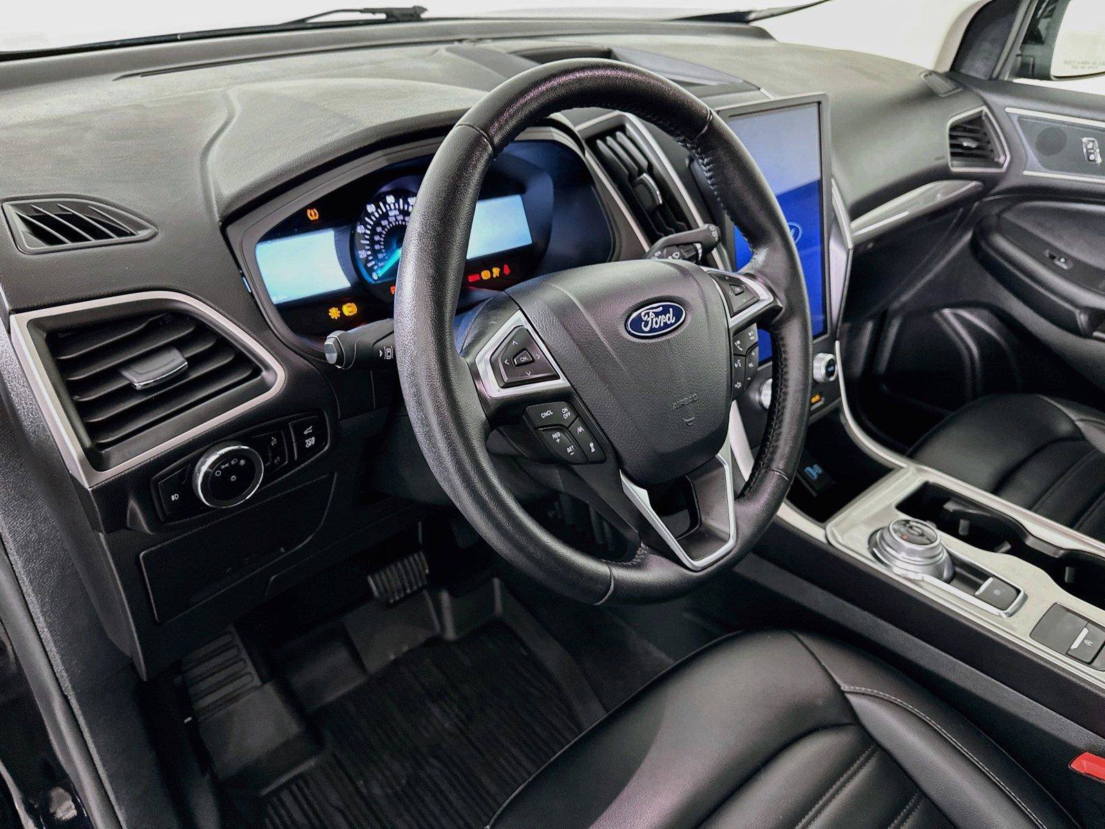 Certified 2024 Ford Edge SEL w/ Convenience Package AWD/4WD image 24