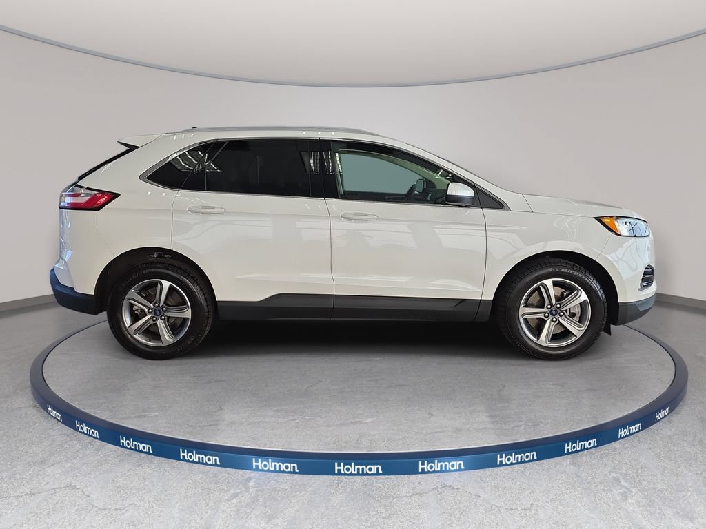 Certified 2022 Ford Edge SEL w/ Convenience Package AWD/4WD image 4