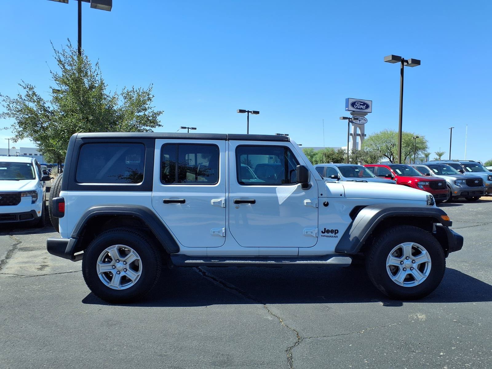 Used 2022 Jeep Wrangler Unlimited Sport AWD/4WD image 7