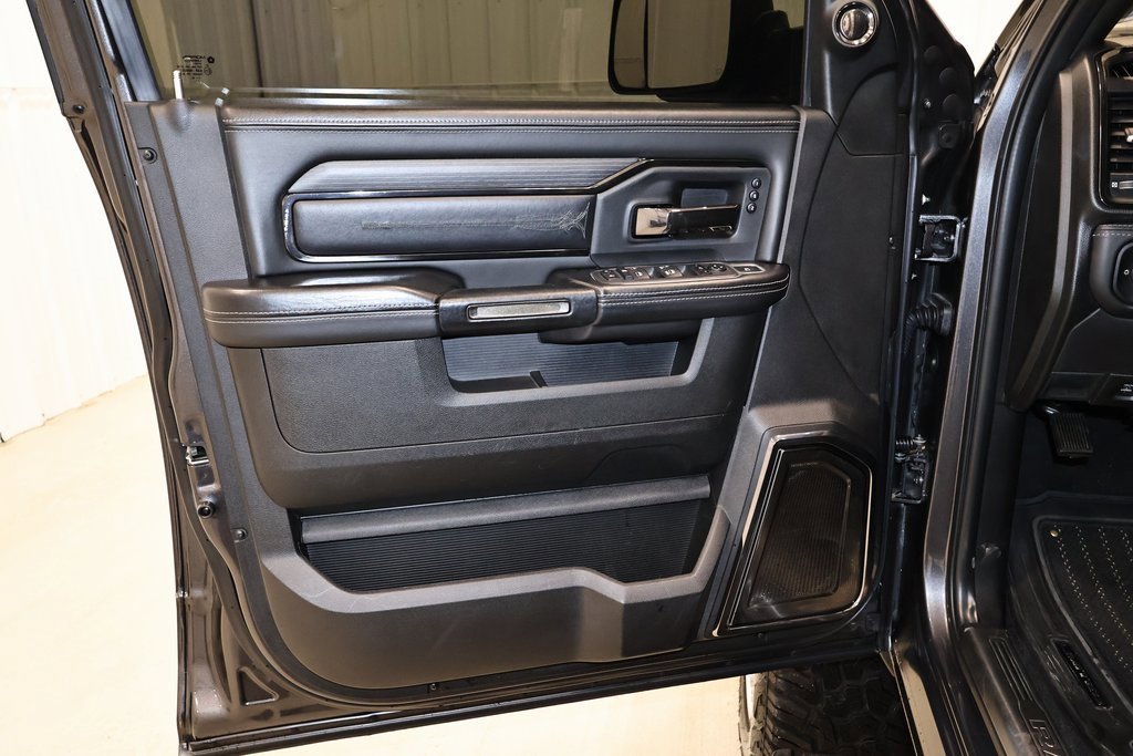 Used 2022 RAM 2500 Limited image 11