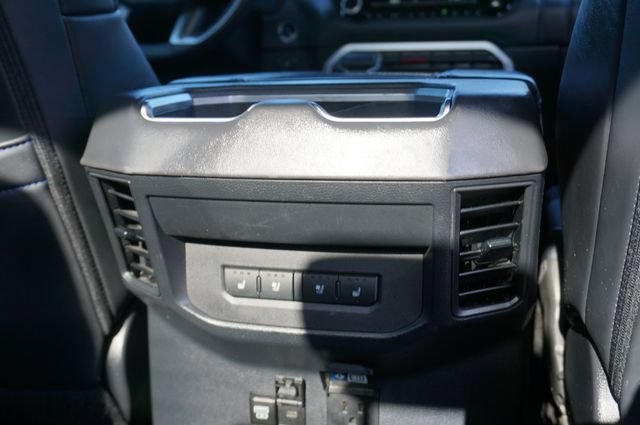 Used 2023 Toyota Tundra Platinum AWD/4WD image 25