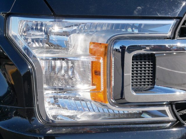 Certified 2018 Ford F150 XLT w/ Equipment Group 302A Luxury AWD/4WD image 5